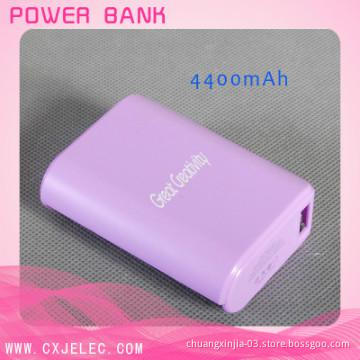 Durable mini USB Charger for mobile phone 4400mah
